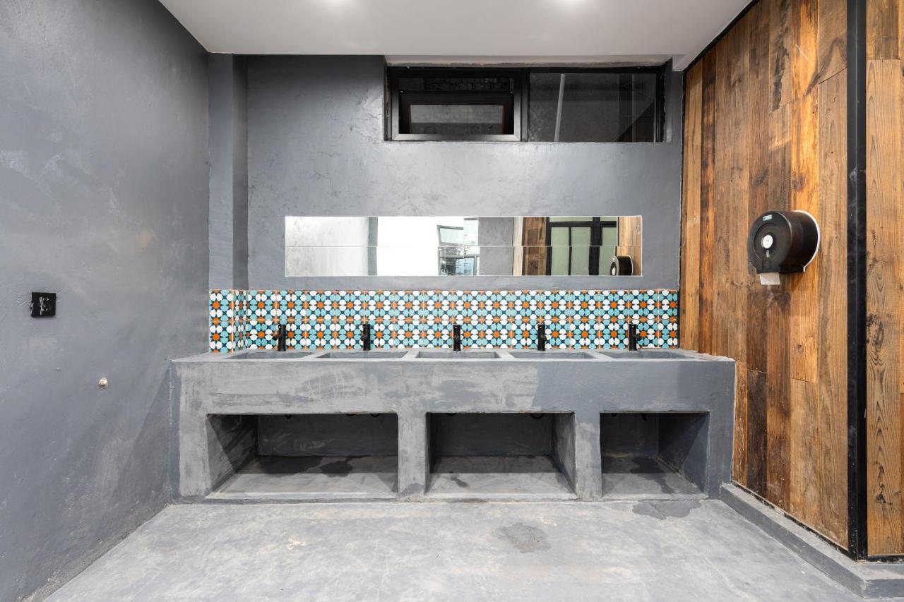 Hello Chengdu International Youth Hostel Екстер'єр фото