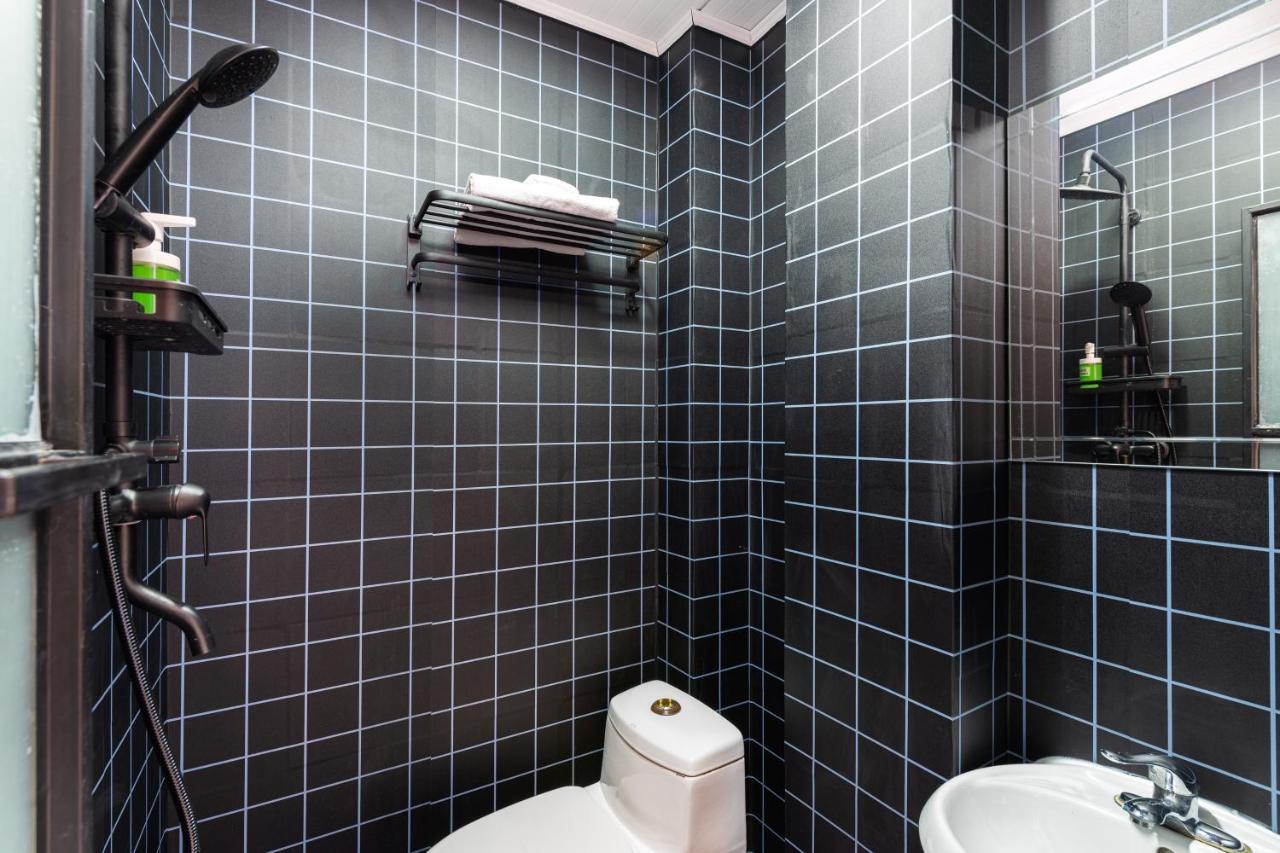 Hello Chengdu International Youth Hostel Екстер'єр фото